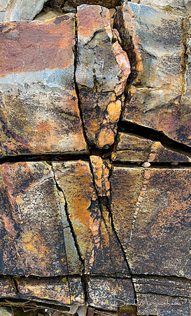 Maine Rocks- Moose Pt- 14