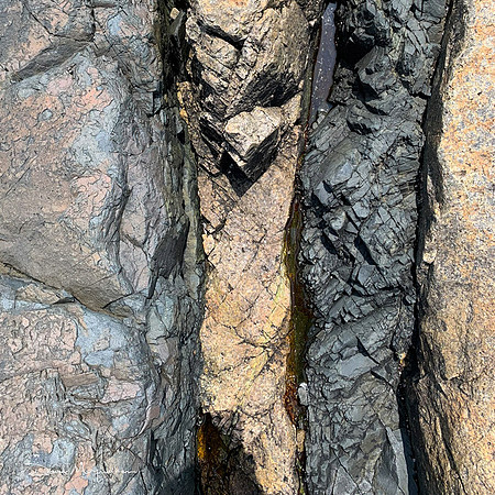 Schoodic Pt Rocks 5