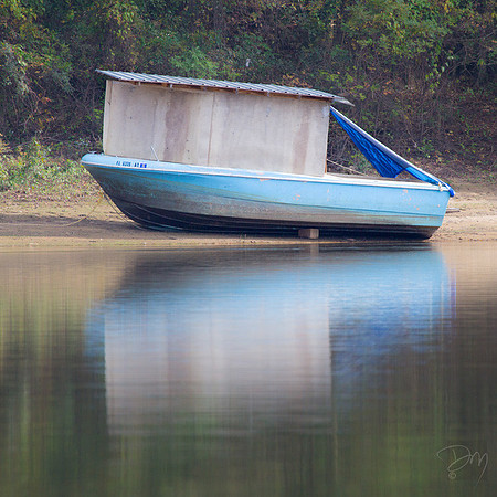Blue_Houseboat