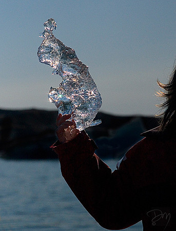 Holding_Ice
