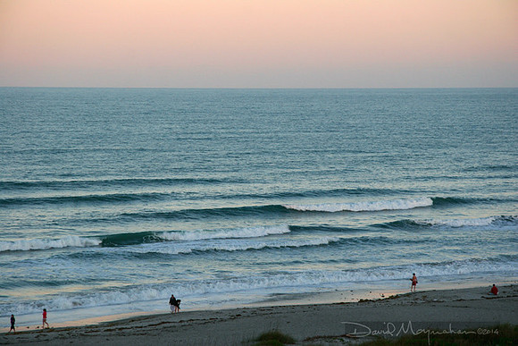 Cocoa_Beach_&_Waves