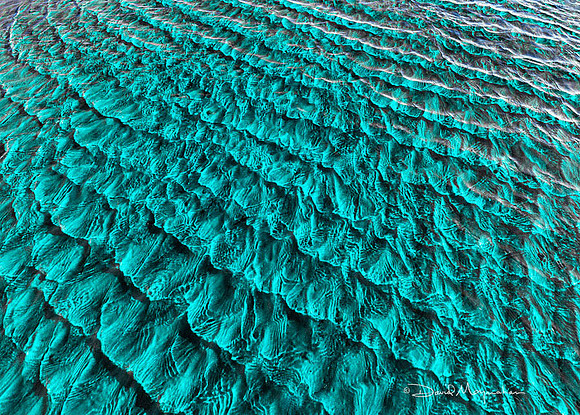 Waves of Aqua